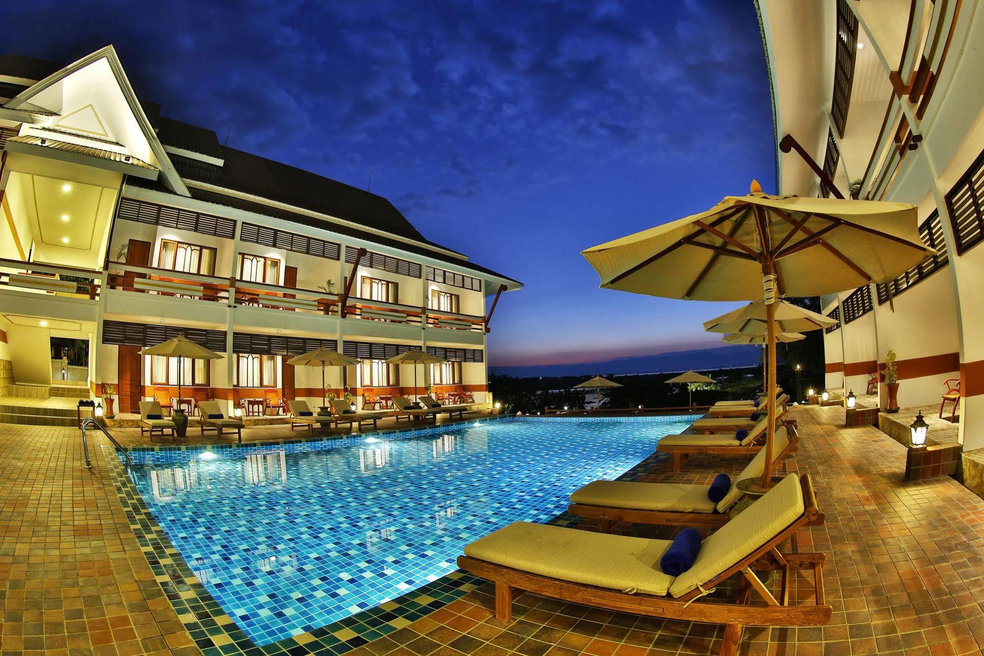 Ananta Inlay Resort Nyaung Shwe Exterior photo