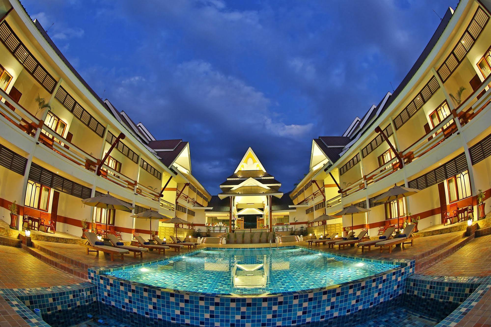 Ananta Inlay Resort Nyaung Shwe Exterior photo